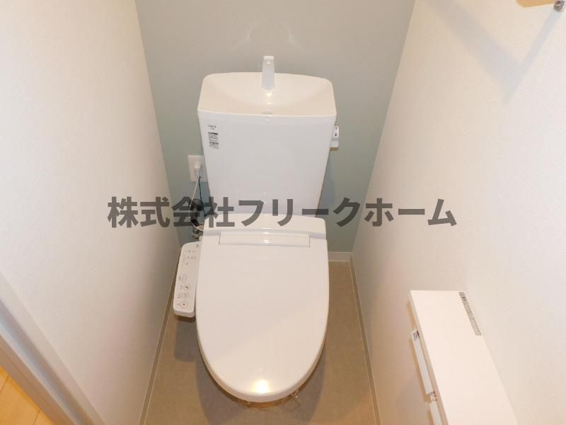 武蔵野市境１丁目の賃貸マンションのトイレ