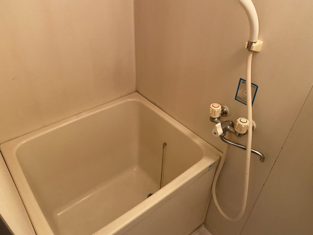 国分ハイツＡ棟・Ｂ棟の浴室|同建物別部屋 現況優先