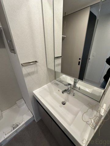 アーバネックス東梅田の独立洗面台