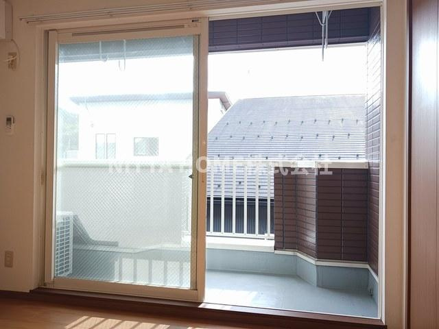 メゾンパルテール１のバルコニー|南向きの広いバルコニーが付いています☆彡