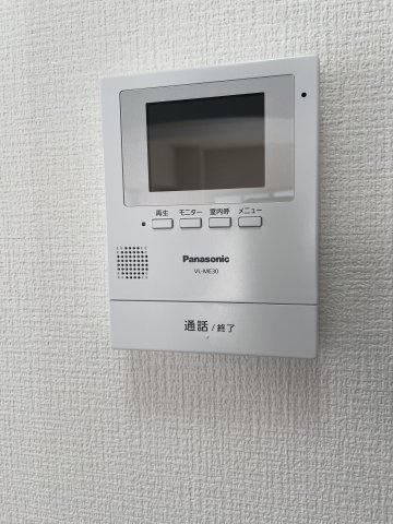 チサンマンション小笹の防犯設備|来訪者を確認できるモニター付きインターホーン