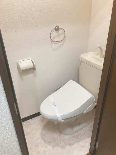 サンハートのトイレ|ゆったりとした空間のトイレです