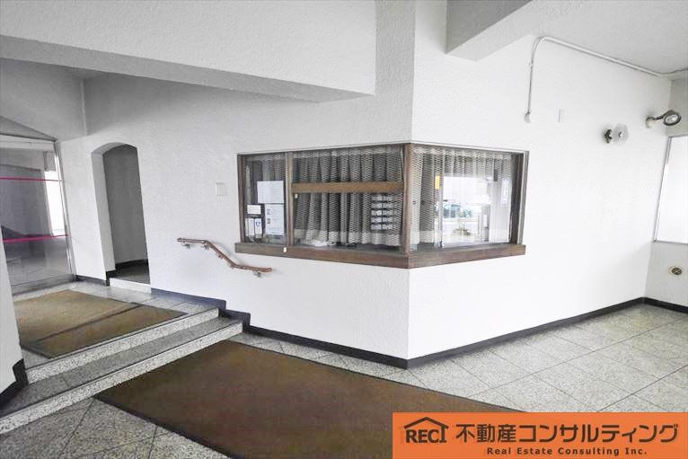 西宮ハウスの受付