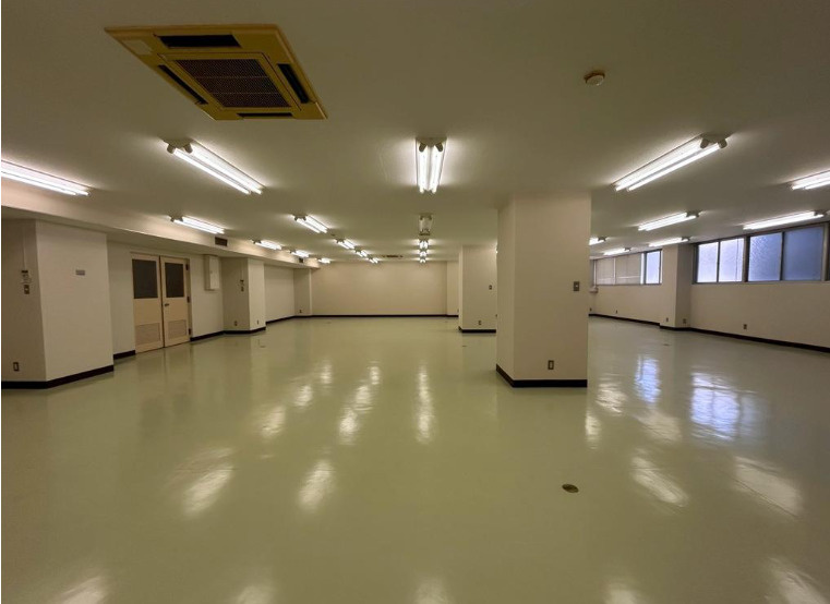豊島区西池袋５丁目の事務所の内装