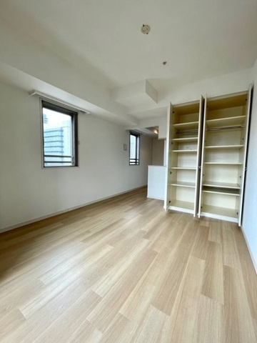 新品家具付きマンション神保町2(KaGood東京)の居間・リビング