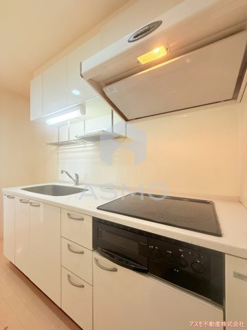 【キッチン】 | 同マンション別部屋参考写真