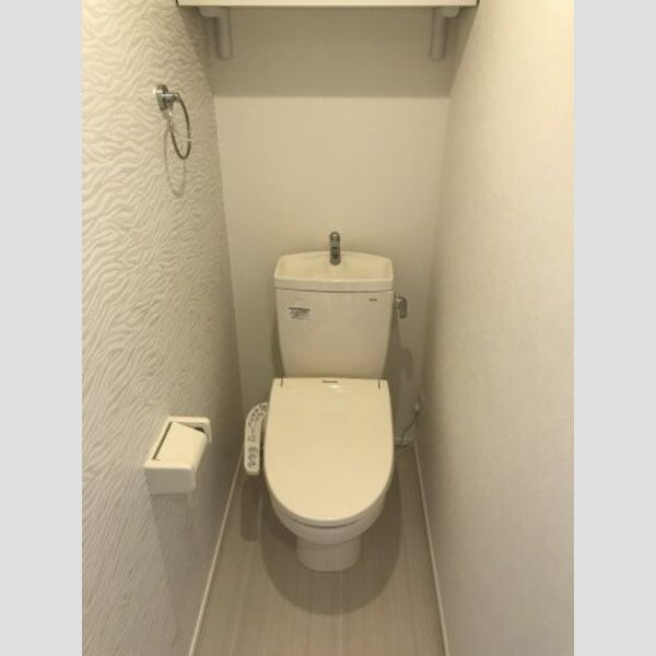 ハーモニーテラス名楽町　名古屋市賃貸　仲介手数料無料のトイレ