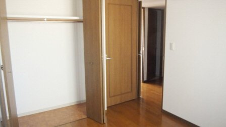 アソシエール西船橋の収納|洋室5.4帖収納