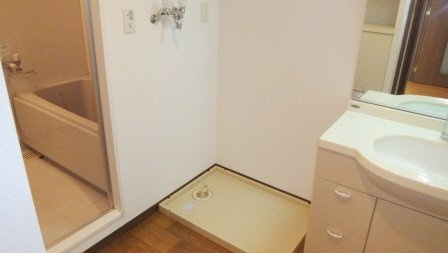 アソシエール西船橋|洗濯機置き場