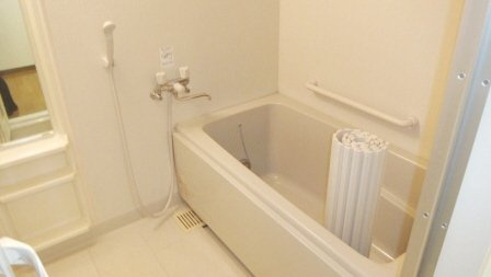 アソシエール西船橋の浴室|1坪タイプの浴室です