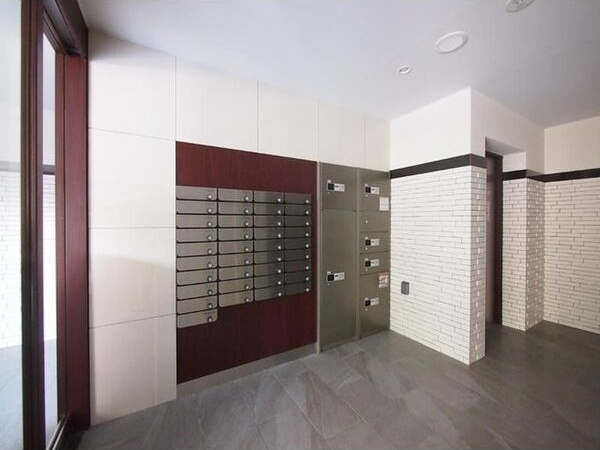 オルソパール伝馬のエントランス