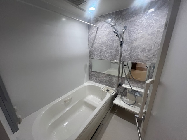 メゾン　メルヴェイユの浴室|別部屋の写真です