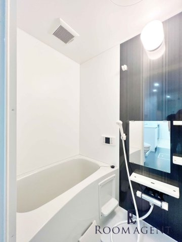 クリオス神宮前(クリオスジングウマエ)の浴室