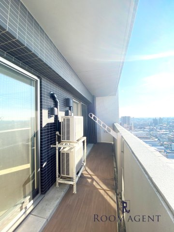 グランドゥール瑞穂通のバルコニー