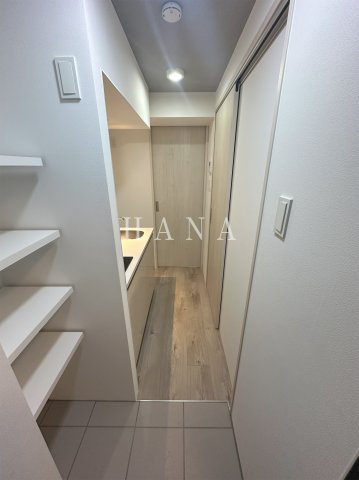 REPURE北千住RESIDENCEの玄関