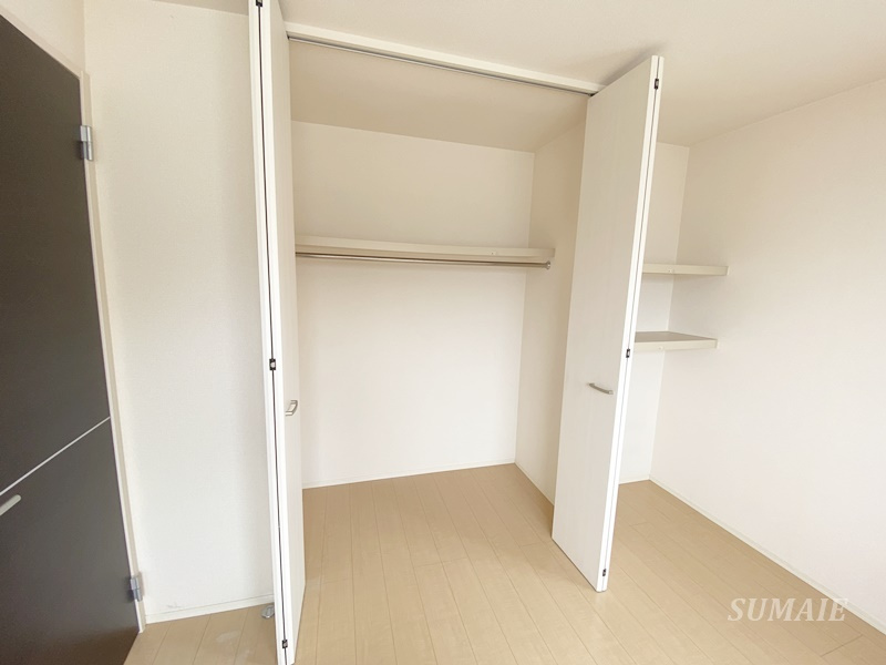 ラウレアの収納|クローゼット☆