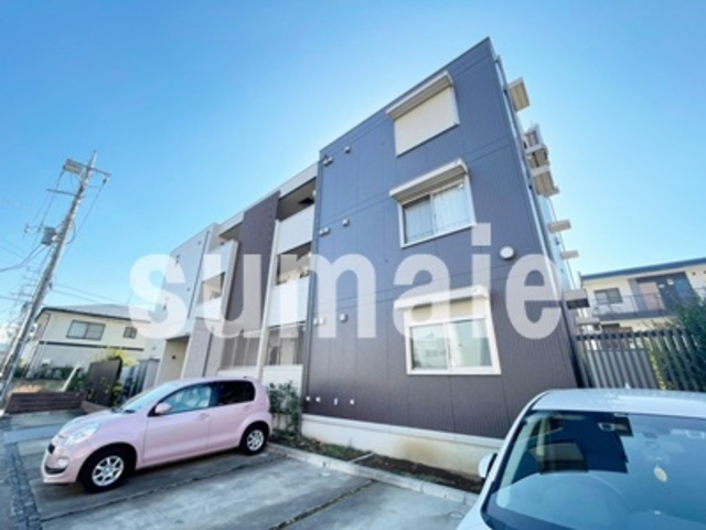 ラウレアの外観|綺麗な外観です。