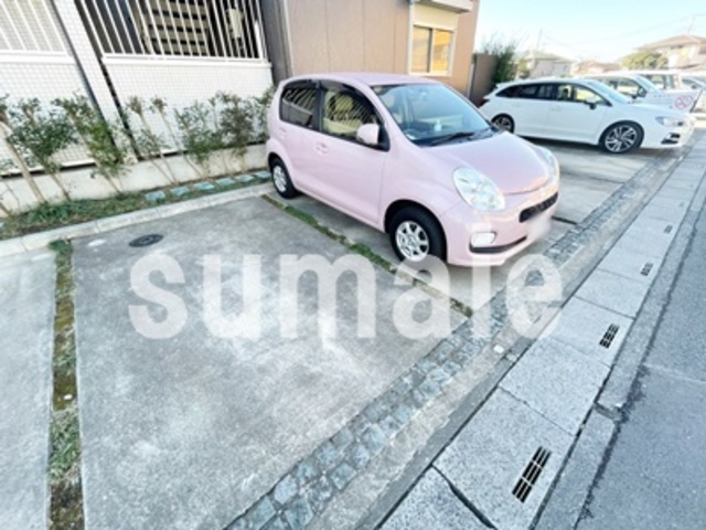 ラウレアの駐車場|駐車場です。