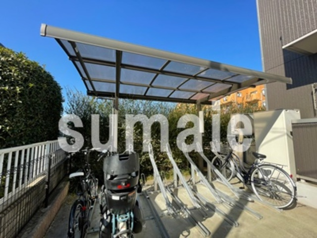 ラウレアのその他共用部分|屋根付き駐輪場いです。