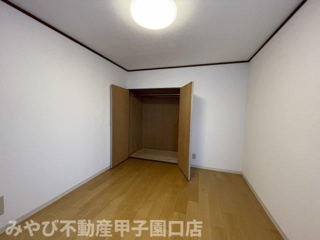 モナーク甲子園の収納