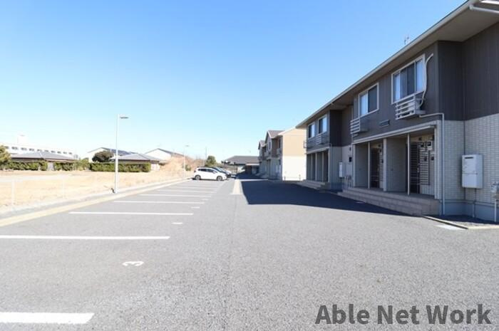 ミリオンリーフ　Aの駐車場