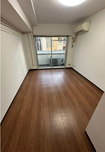 メゾン・ド・マドーヌの居間・リビング