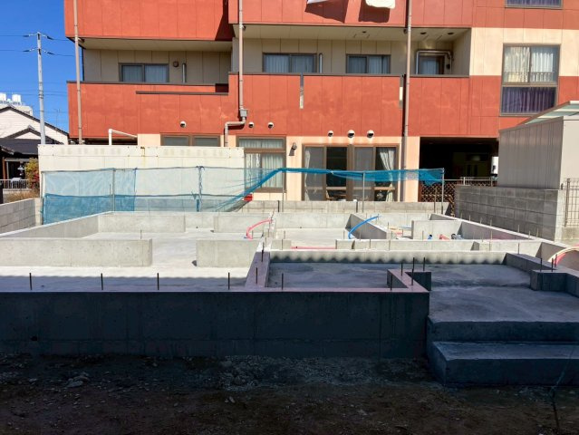 丸亀市　中府町①　太陽光つきオール電化住宅の外観|建築中の現地写真【2026.2.17】