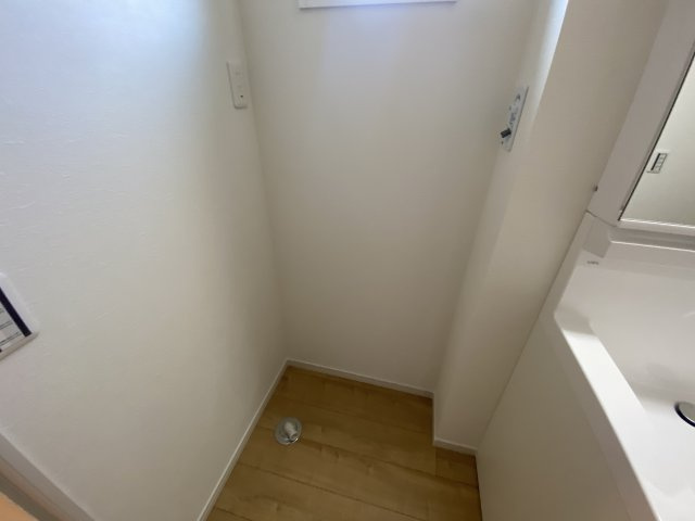 所沢市上安松9期のランドリースペース