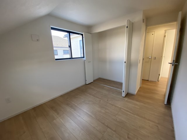 所沢市上安松9期の洋室