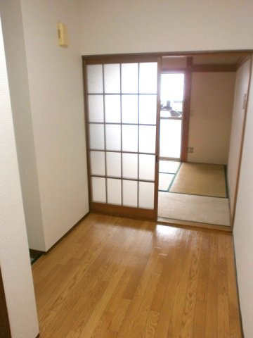 アートハイツⅠの居間・リビング