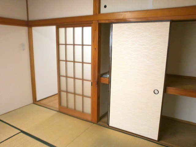 アートハイツⅠの和室