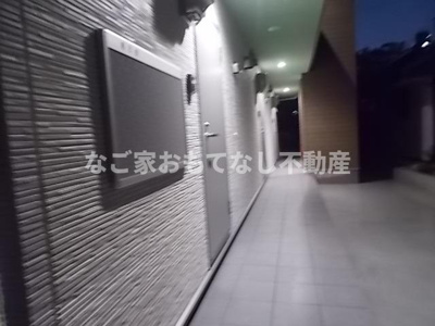 【エントランス】 | ルミエール新堀町