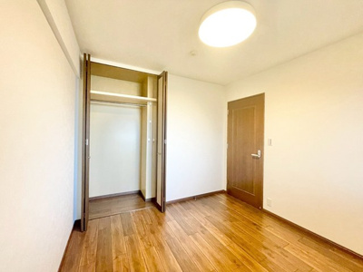 【子供部屋】 | アールヴェール緑地公園 | エイブル売買事業部では、箕面市・豊中市・吹田市・池田市・茨木市・高槻市の北摂エリア全域で、物件のご紹介を致しております。北摂エリアにて購入物件をお探しの際は、当社までお問合せ下さいませ。