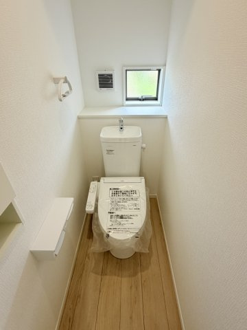 波田第8のトイレ|1階トイレ
