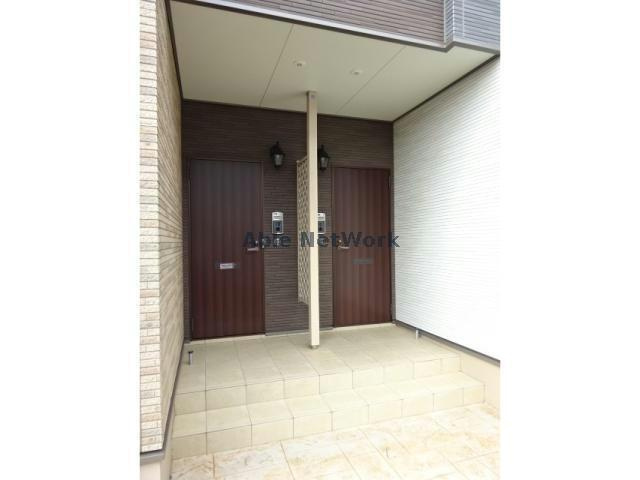 グランファミーユⅢのエントランス|エントランス部分