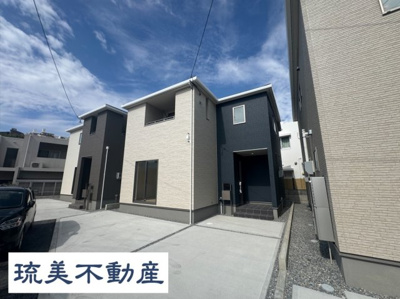 【外観】 | 豊見城市我那覇（全3棟）2号棟 | 2号棟　駐車2台可♪