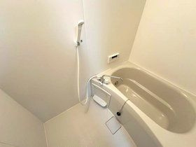 ヒルズＢの浴室