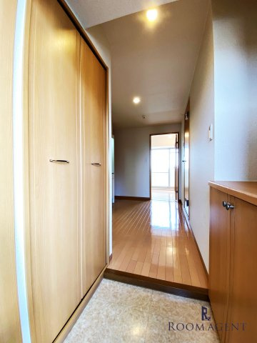 アール押切　【旧 アールコーヴ押切】の玄関