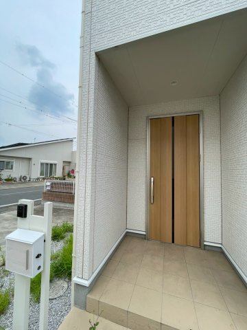 【玄関】 | 太田市下浜田町中古戸建