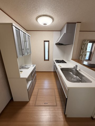 伊奈町貸戸建のキッチン|使いやすいキッチンです