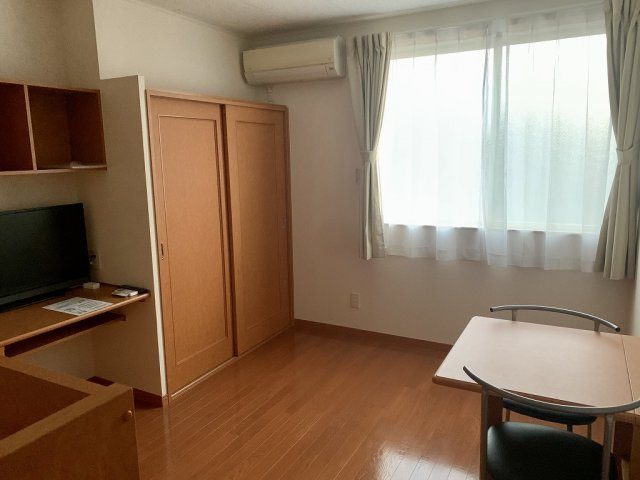 レオパレスヨコタの寝室|画像8