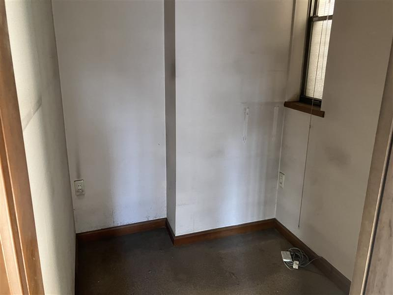 三橋貸店舗の内装