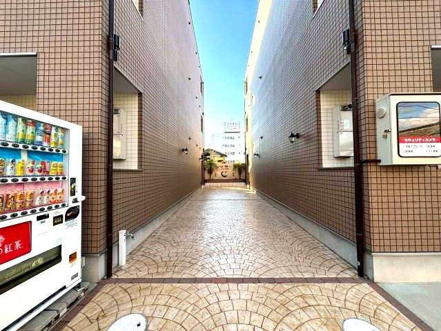 ラ・メール本町A棟のエントランス