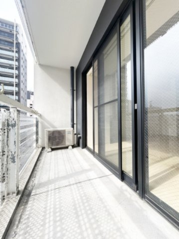 レジディア高岳のバルコニー|類似