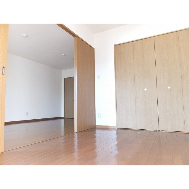 ロイヤルヒルズ中浦和のその他|洋室1