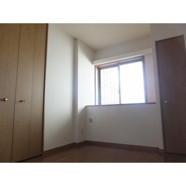 ロイヤルヒルズ中浦和のその他|洋室2