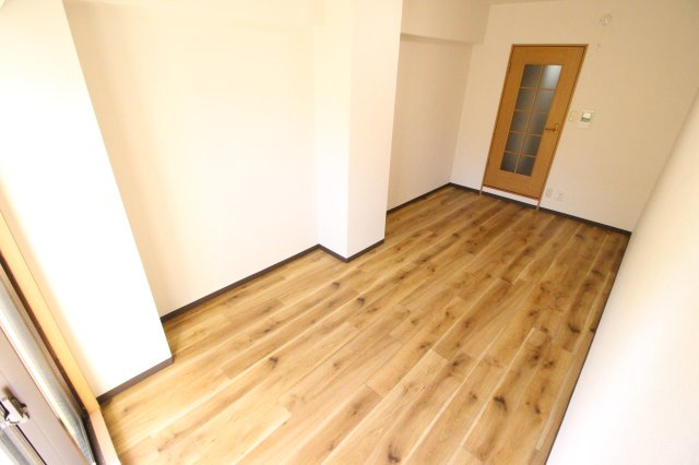 【洋室】 | ベルハイム八尾