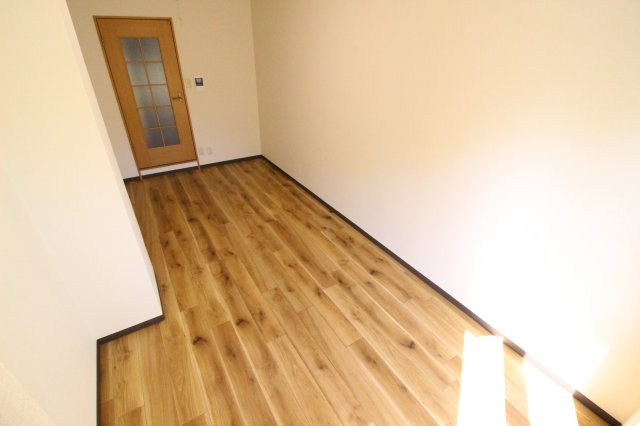 【洋室】 | ベルハイム八尾