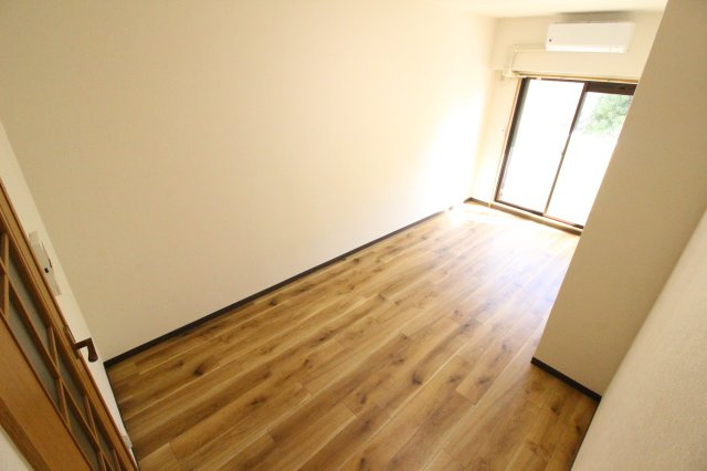 【洋室】 | ベルハイム八尾