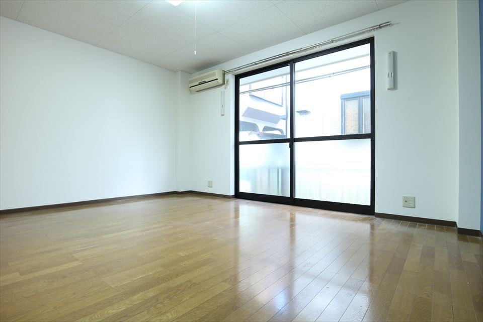 Word 2003の居間・リビング|こちらの居間で趣味の時間をお楽しみください